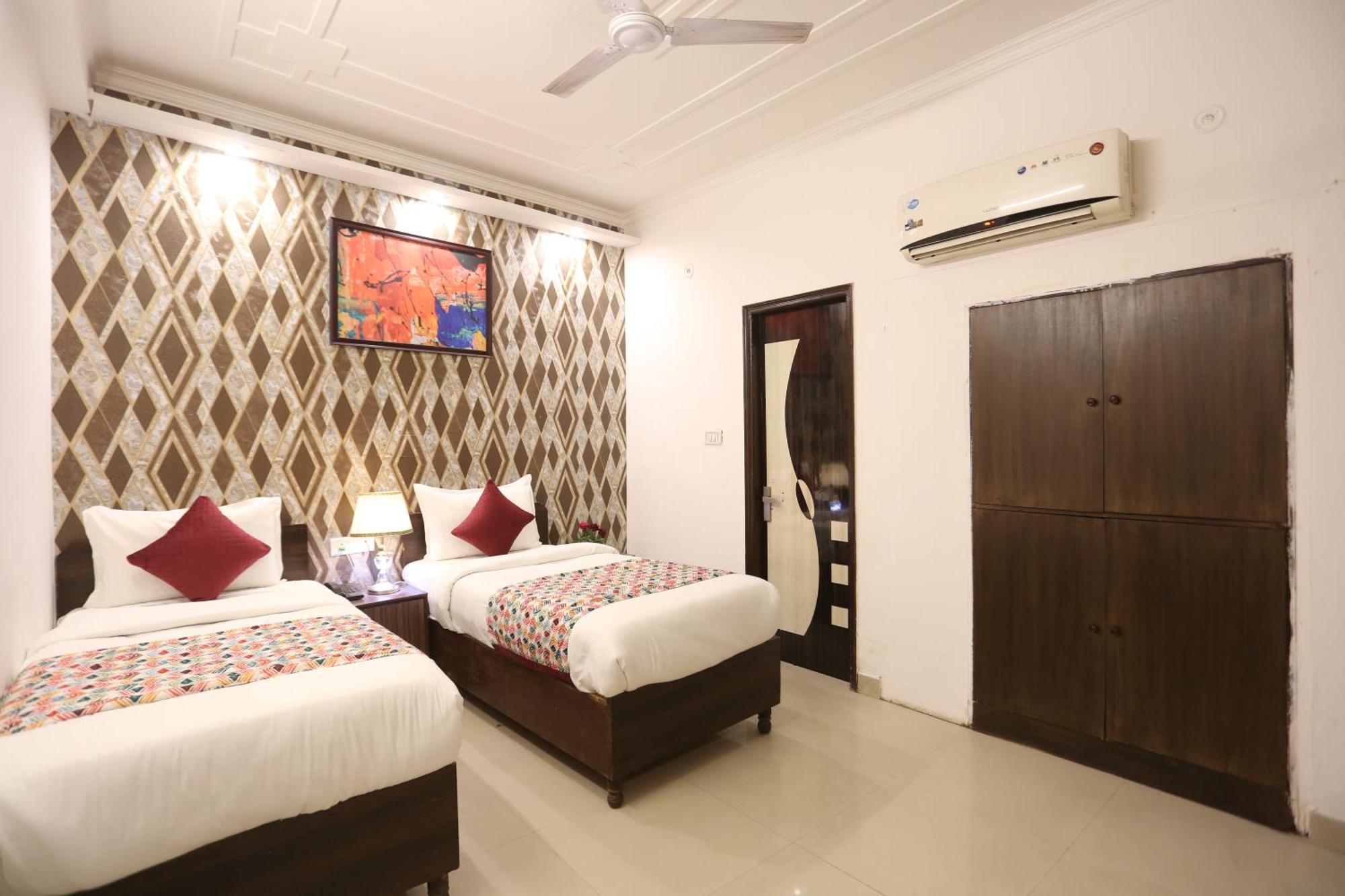 Hotel Grand Kiara Delhi Airport By Ss Group Nova Deli Exterior foto